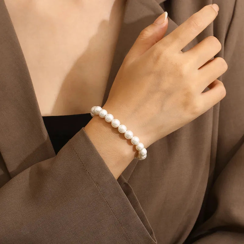 Elegant Simple Style Solid Color Stainless Steel 18K Gold Plated Bracelets In Bulk