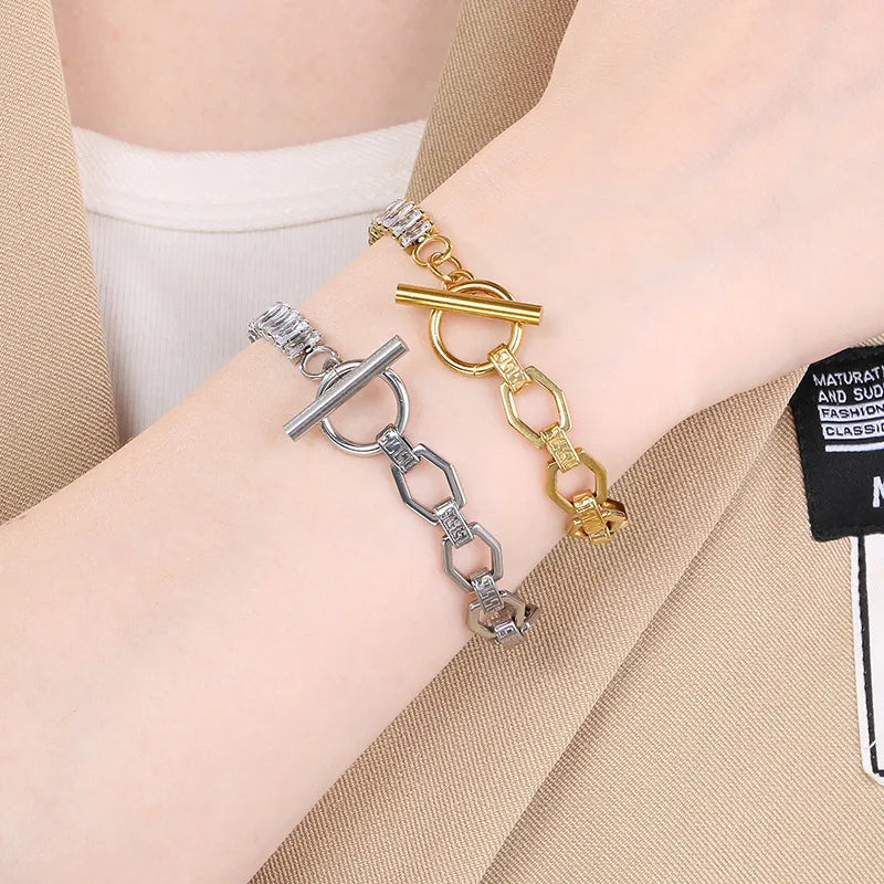 Simple Style Solid Color 304 Stainless Steel 18K Gold Plated Bracelets In Bulk