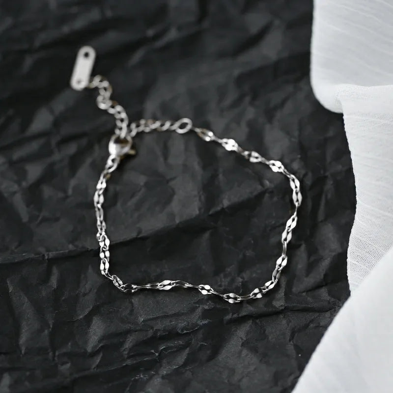 Simple Style IG Style Solid Color 304 Stainless Steel 18K Gold Plated Bracelets In Bulk