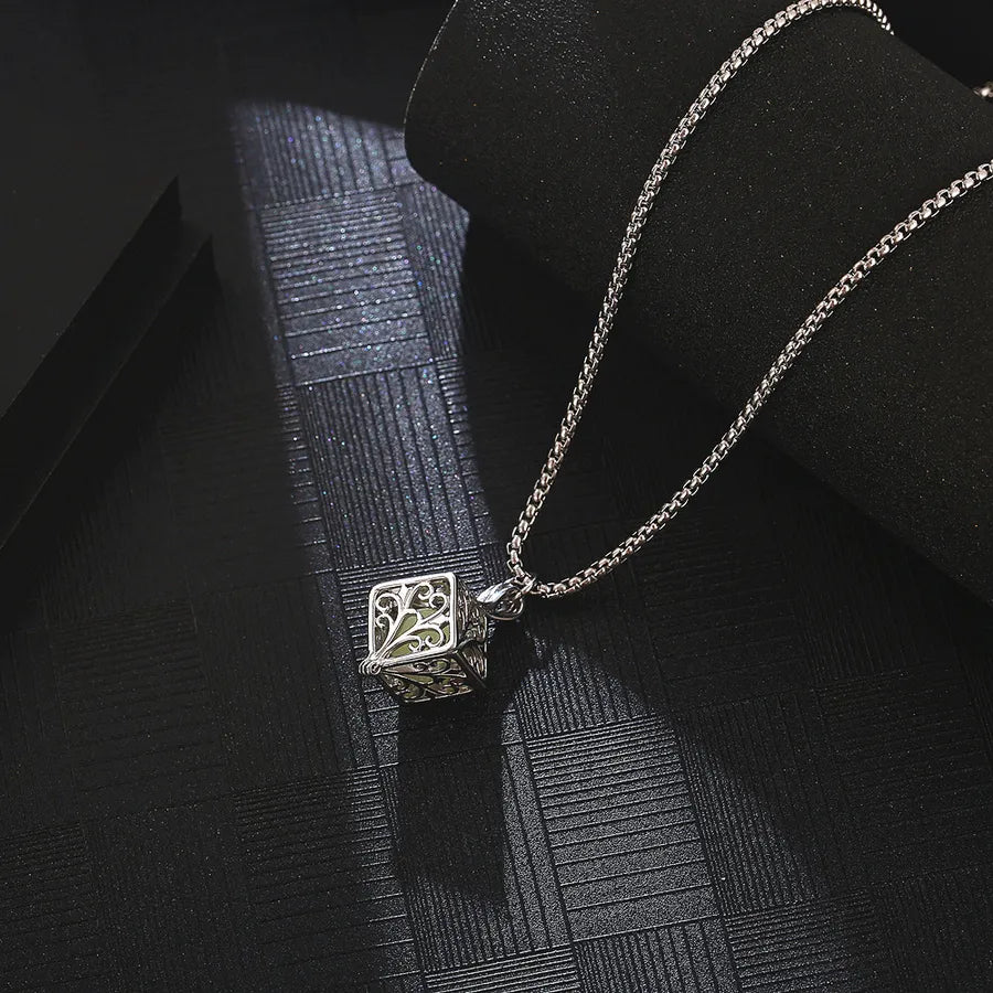 Hip-Hop Solid Color 304 Stainless Steel Polishing 18K Gold Plated Unisex Pendant Necklace