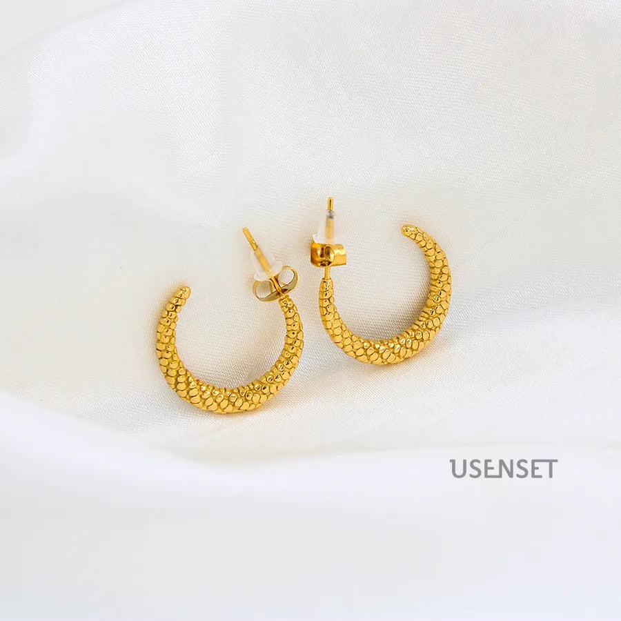 Women’s Gold Horns Stud Earrings with Electroplated Coating and Durable 304 Stainless Steel Posts