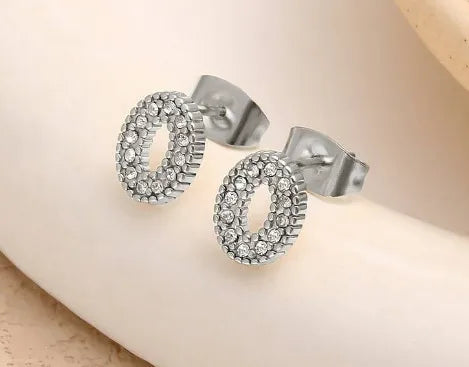 Oval Gold Stud Earrings For Women Featuring Titanium Steel With 304 Stainless Steel Ear Pins and Rhinestone Inlay