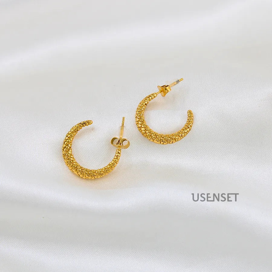 Women’s Gold Horns Stud Earrings with Electroplated Coating and Durable 304 Stainless Steel Posts