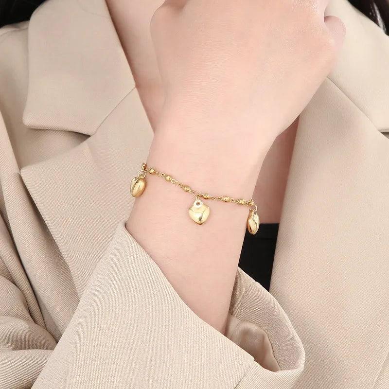 Fashion Heart Shape Titanium Steel 18K Gold Plated Bracelets In Bulk