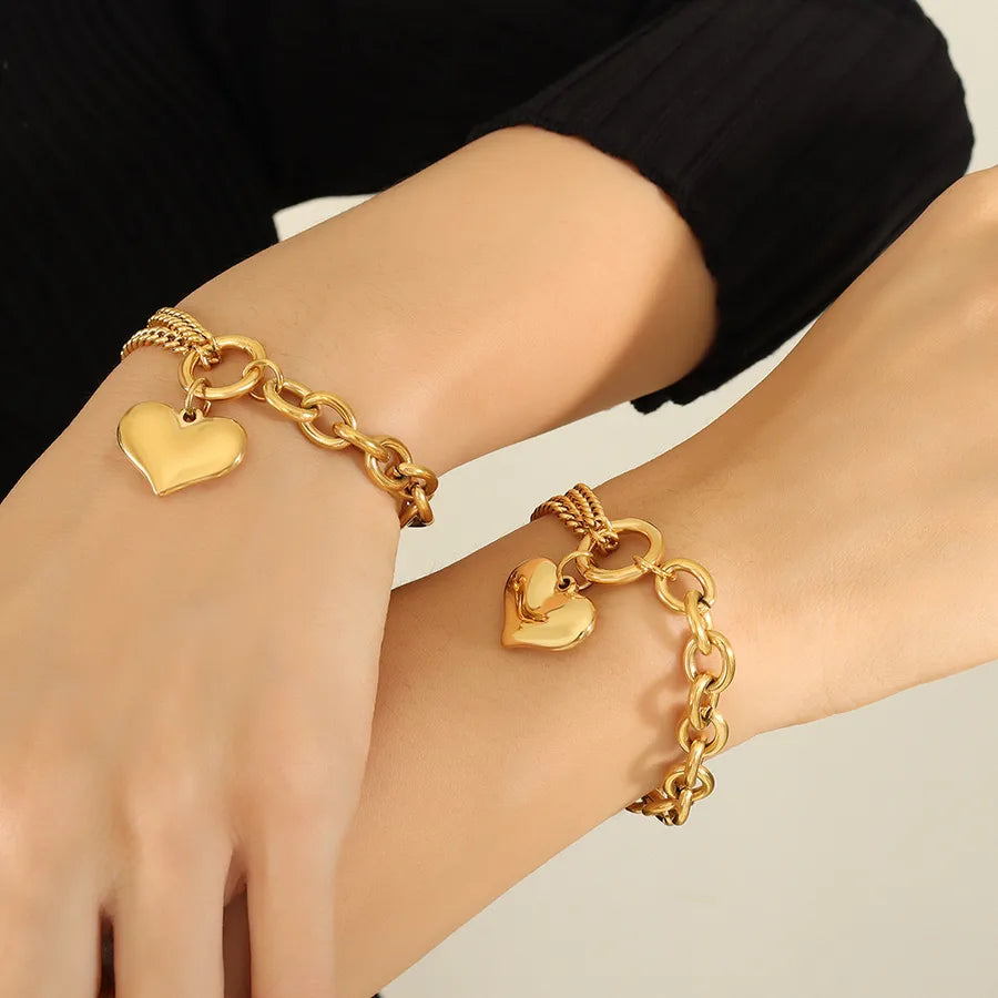 Fashion Heart Shape 304 Stainless Steel 18K Gold Plated Bracelets In Bulk