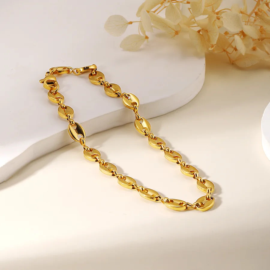 Simple Style Geometric 201 Stainless Steel 18K Gold Plated Bracelets In Bulk
