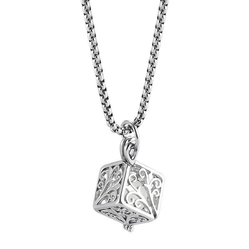 Hip-Hop Solid Color 304 Stainless Steel Polishing 18K Gold Plated Unisex Pendant Necklace