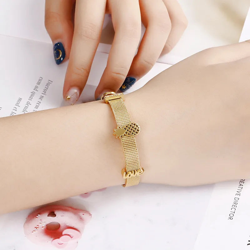 Fashion Flower Titanium Steel 18K Gold Plated Bracelets In Bulk