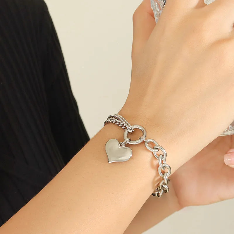 Fashion Heart Shape Titanium Steel 18K Gold Plated Bracelets In Bulk