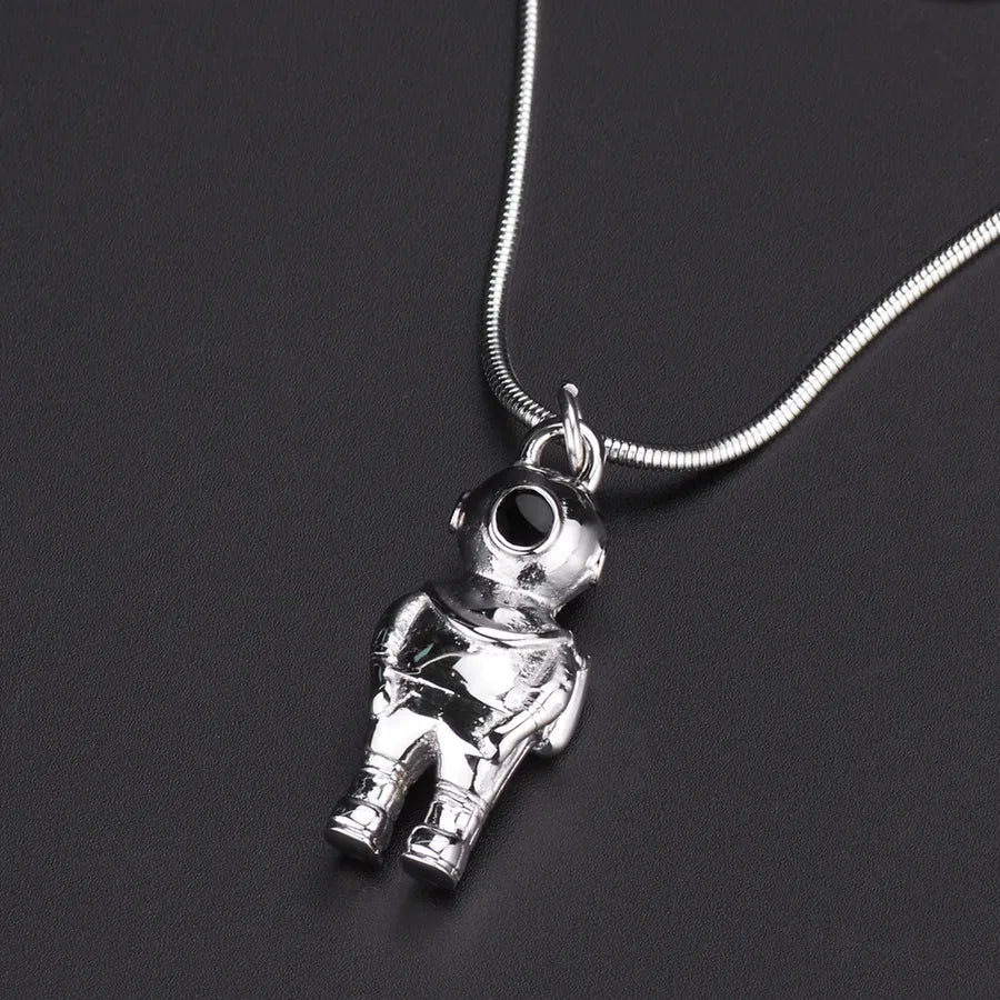 Hip-Hop Solid Color 304 Stainless Steel Plating 18K Gold Plated Men's Pendant Necklace