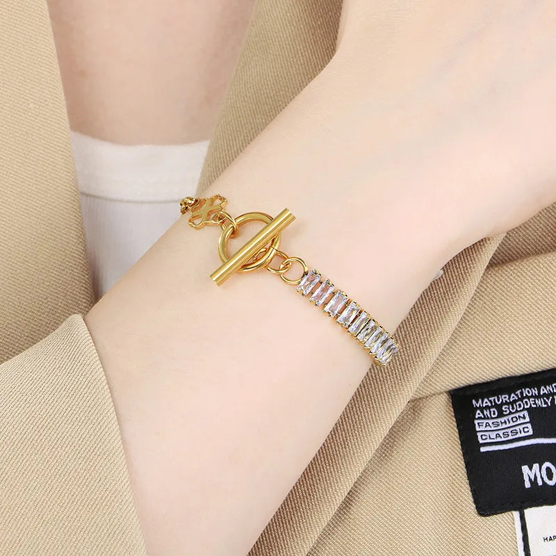 Simple Style Solid Color 304 Stainless Steel 18K Gold Plated Bracelets In Bulk