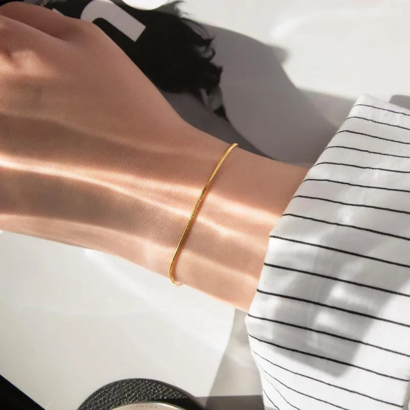 Casual Solid Color 304 Stainless Steel 18K Gold Plated Bracelets In Bulk