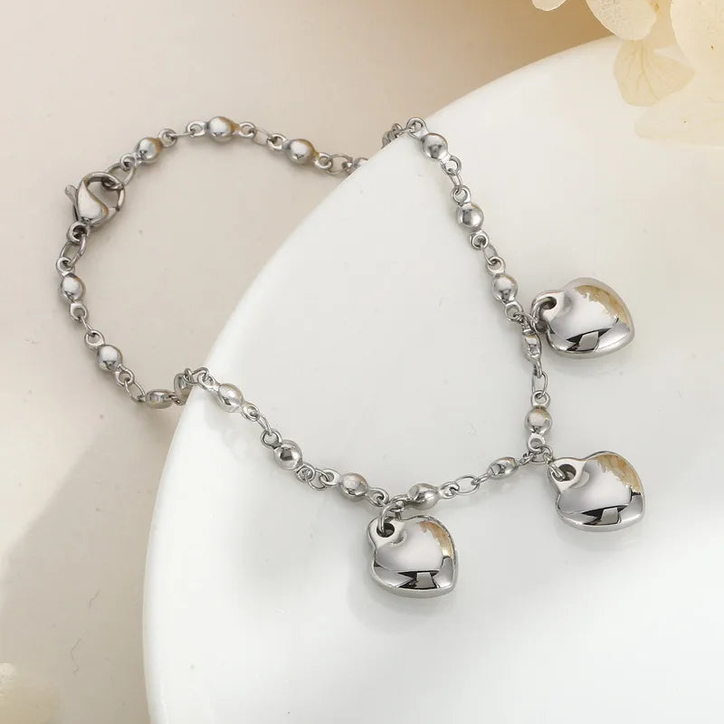 Fashion Heart Shape Titanium Steel 18K Gold Plated Bracelets In Bulk